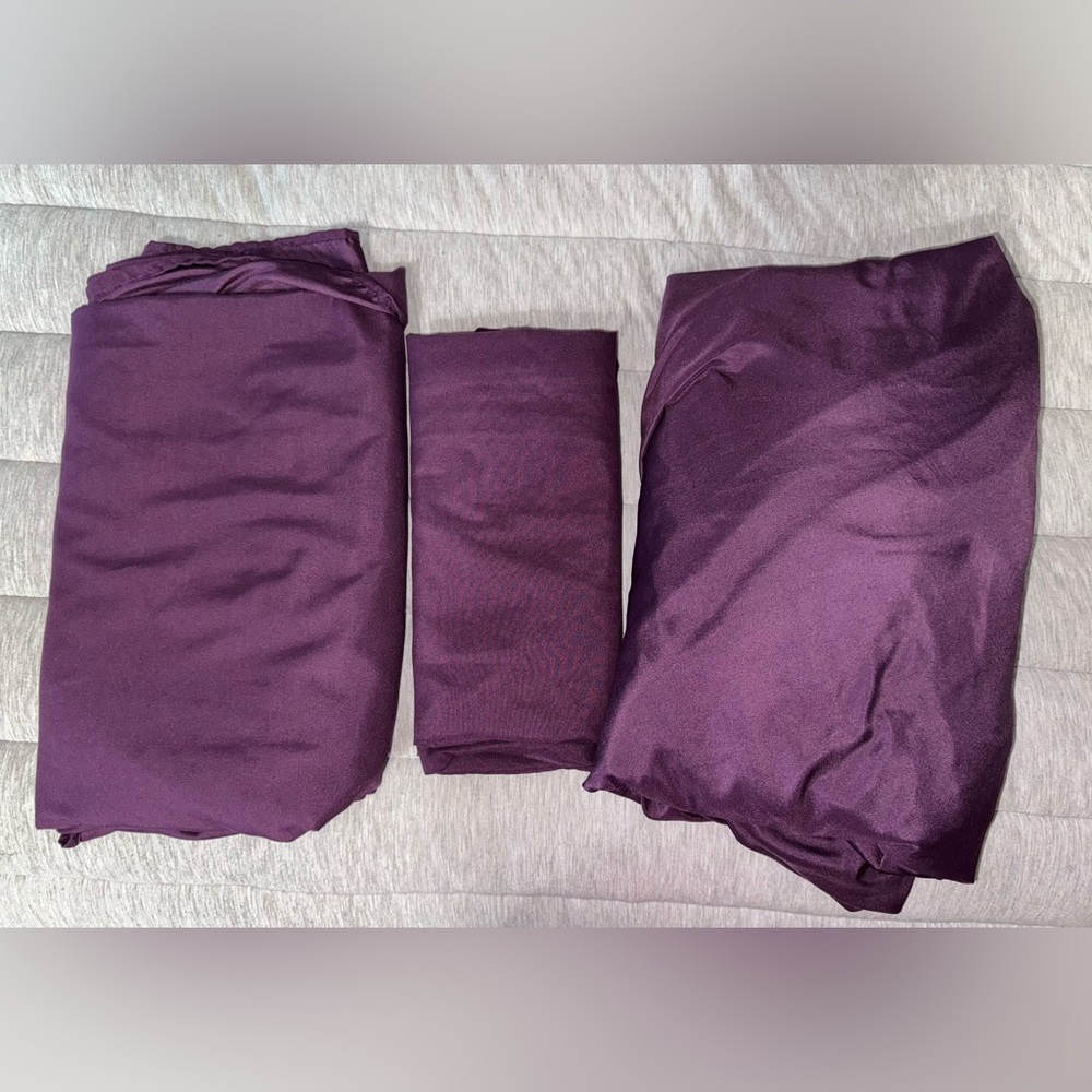 New king size sheet set. Color plum.